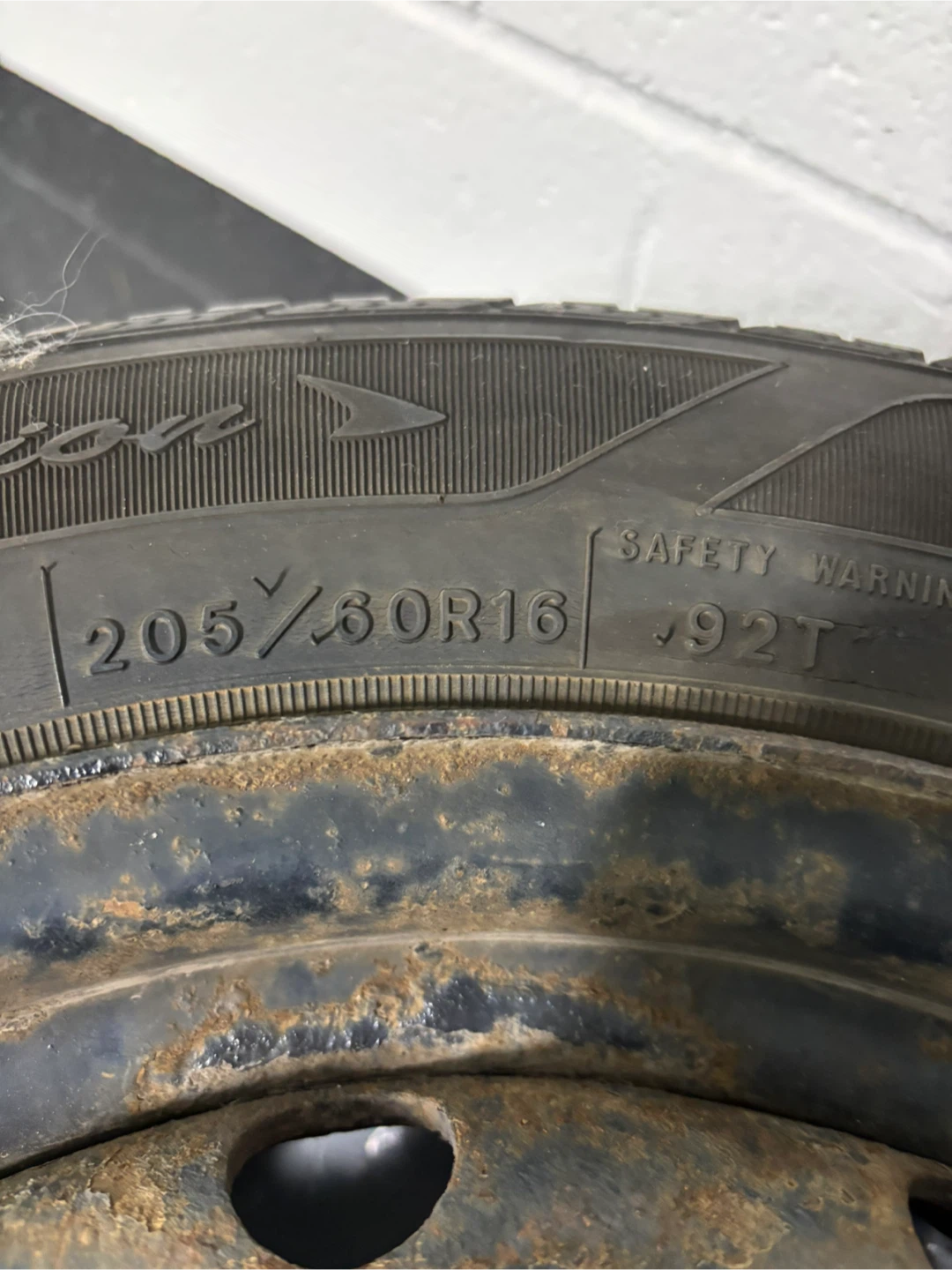 Goodyear Wrangler 205/60R16 Tire - photo 2