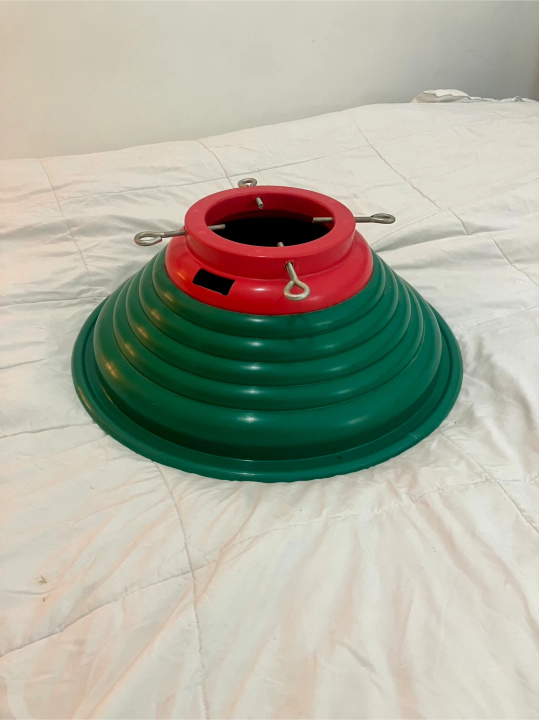 Large Christmas Tree Stand -  21” Diameter -Excellent Condition