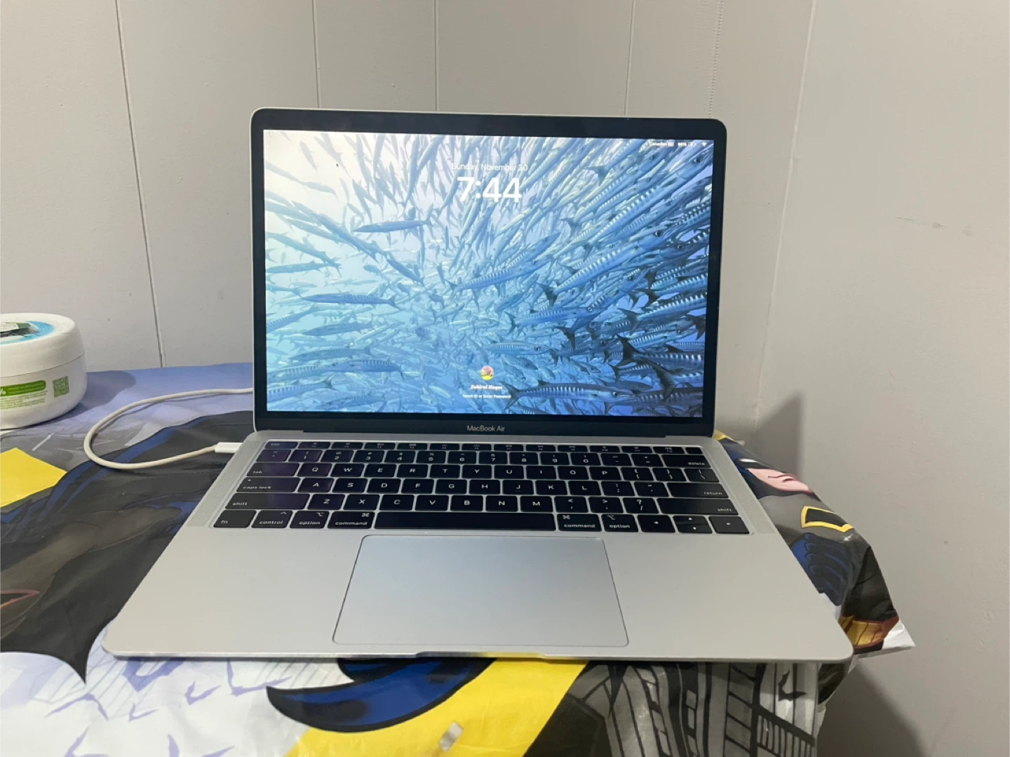MacBook Air 13-inch, 2019 - photo 5