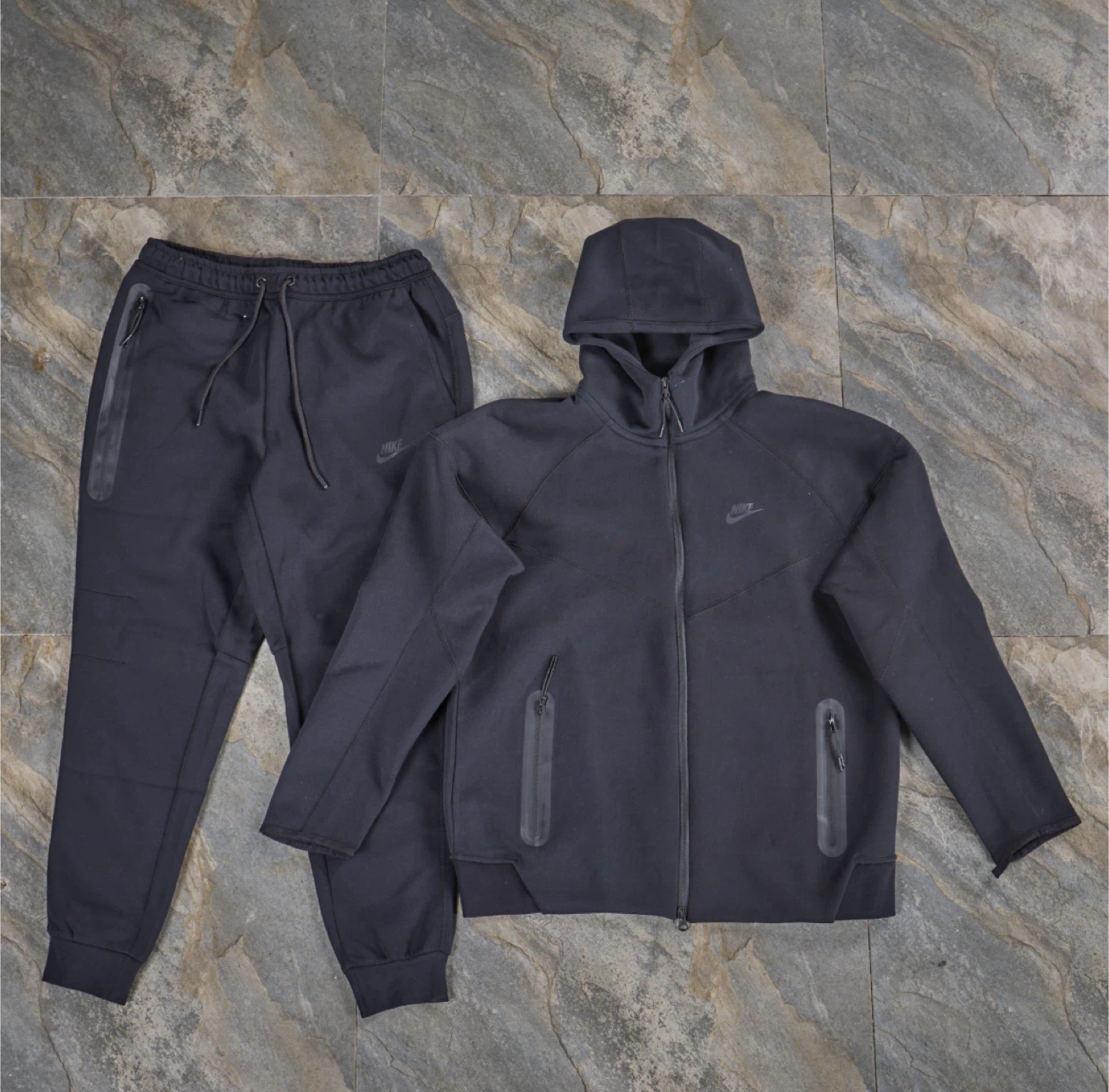 Nike Tech Fleece Suit - photo 2