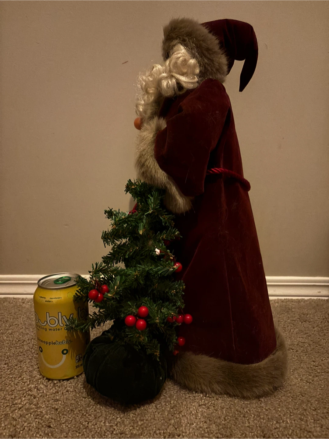 Vintage Santa Claus Figurine - photo 2