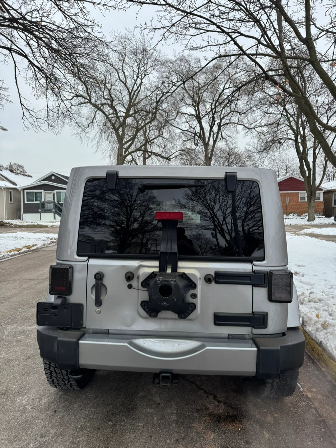 2016 Jeep Wrangler · Unlimited Sahara Sport Utility 4D - photo 3