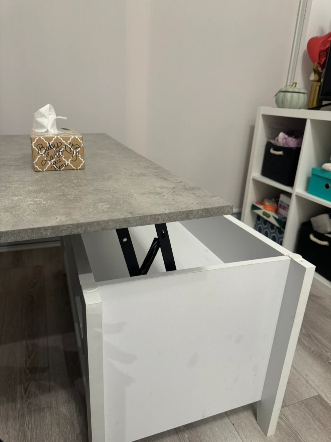 HOMCOM Lift Top Coffee Table - White