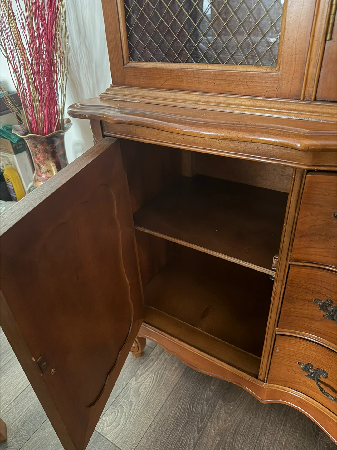 Vintage Wooden China Cabinet - photo 2