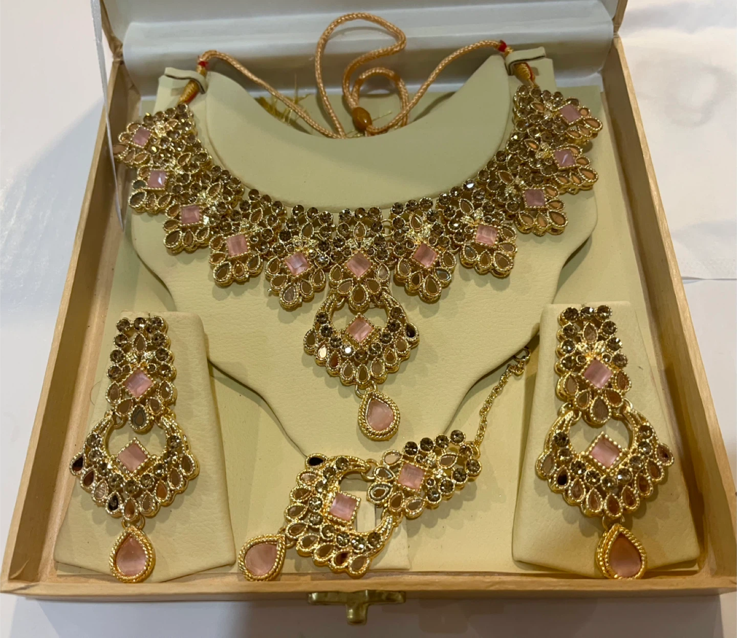 Gold & Pink Jewellery Set