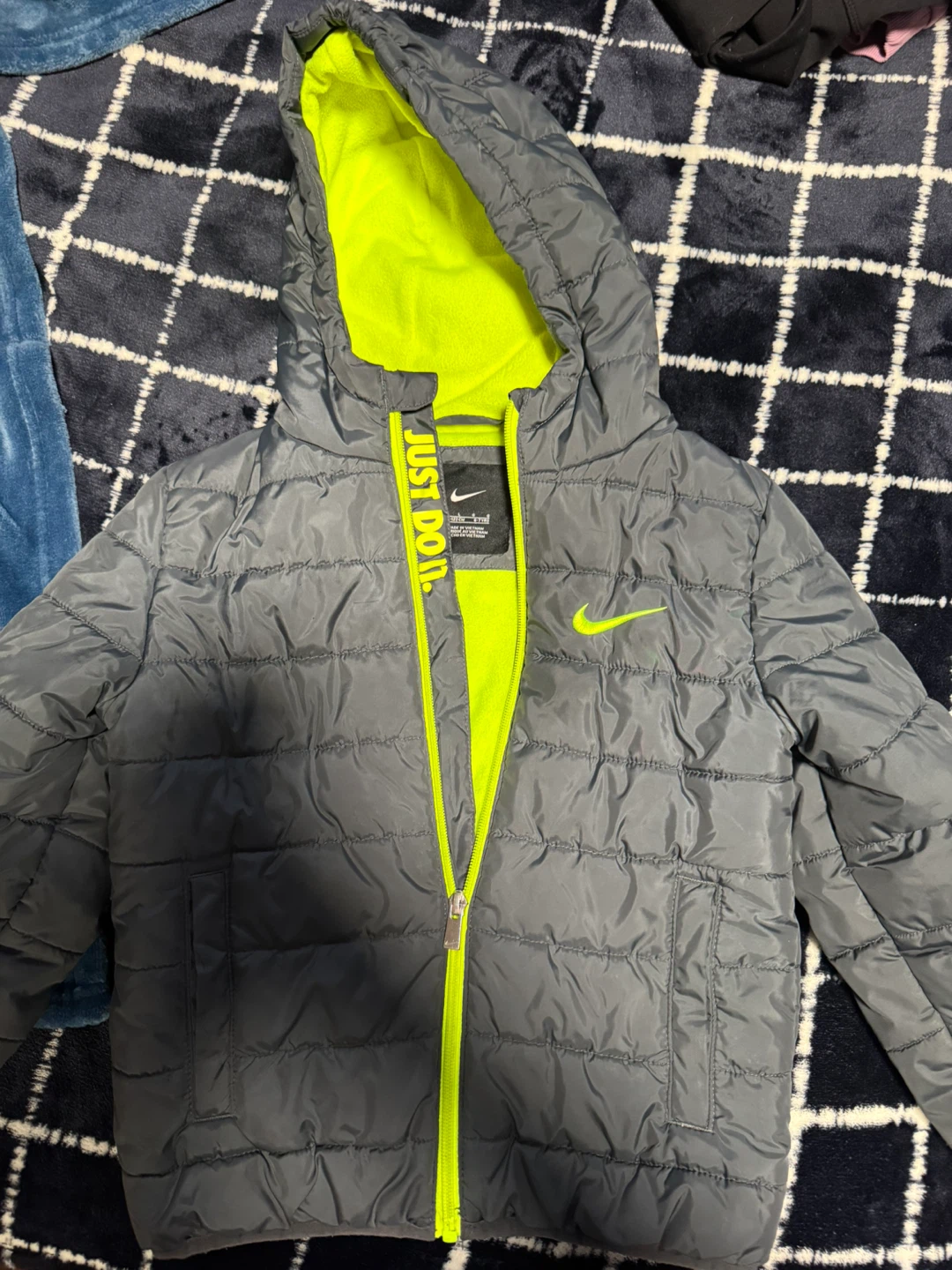 Nike Kids' Puffer Jacket, Size 6-7 Years - photo 2