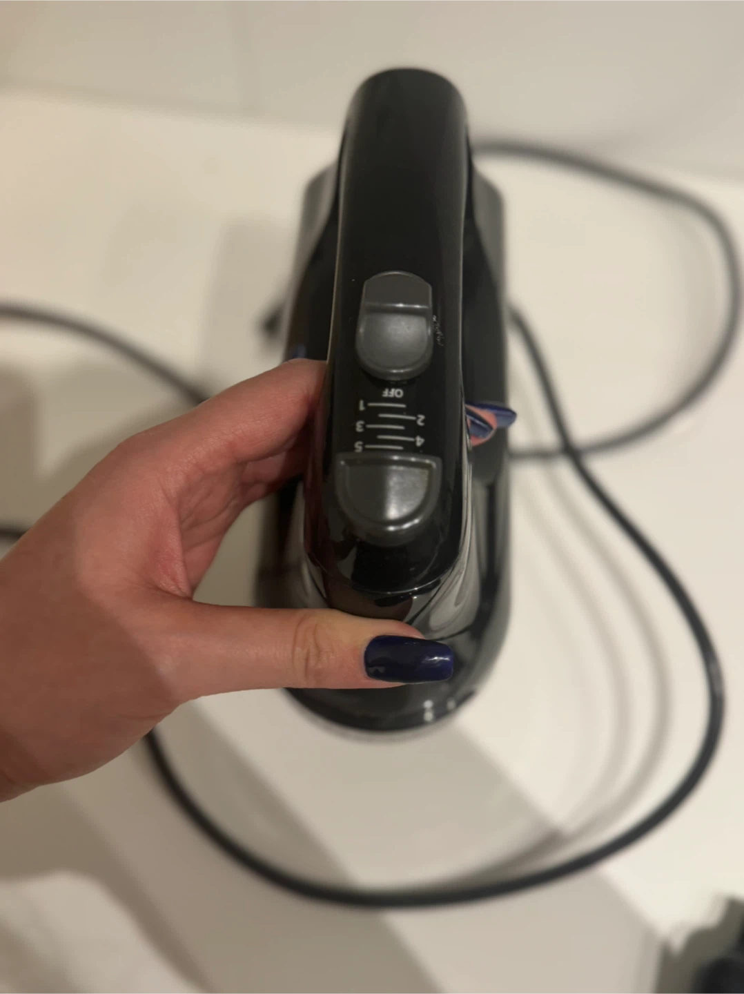 KitchenAid 5-Speed Hand Mixer + Baking Pans - photo 3