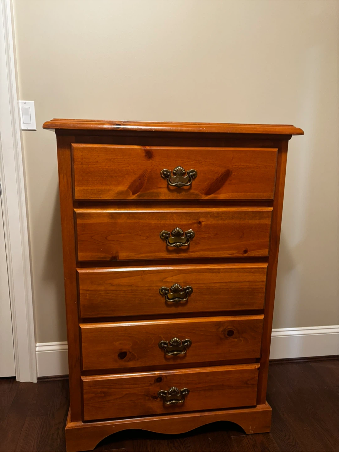 Wooden Dressers with and without mirror! - photo 2