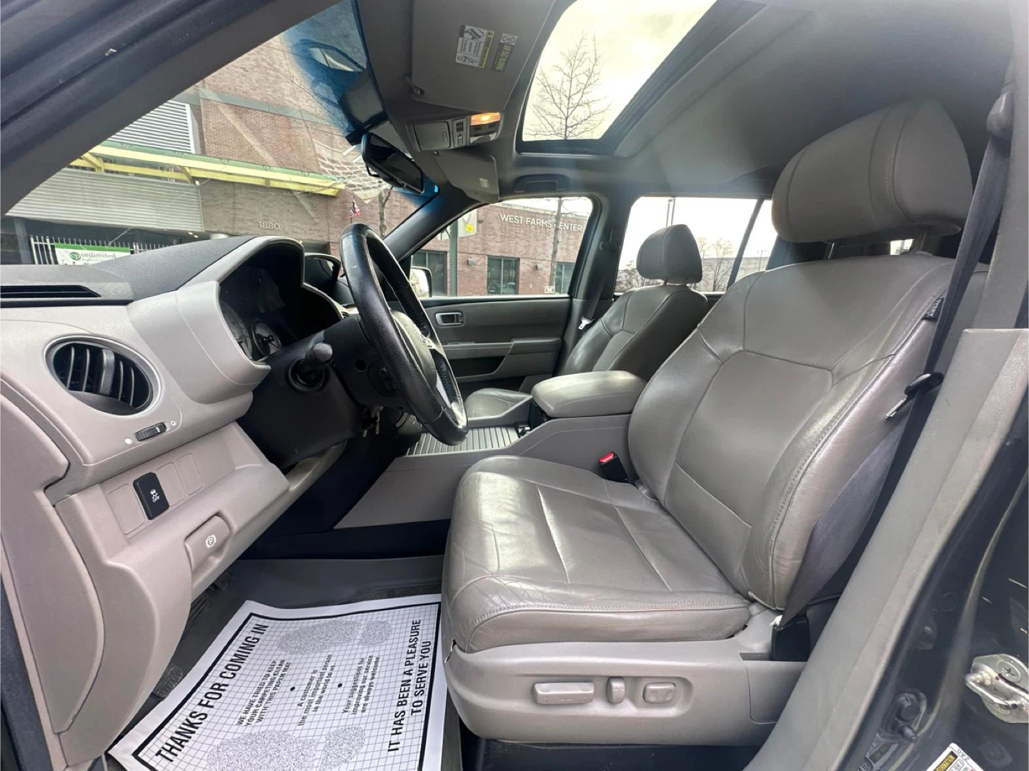 Used Gray Honda Pilot SUV - photo 5