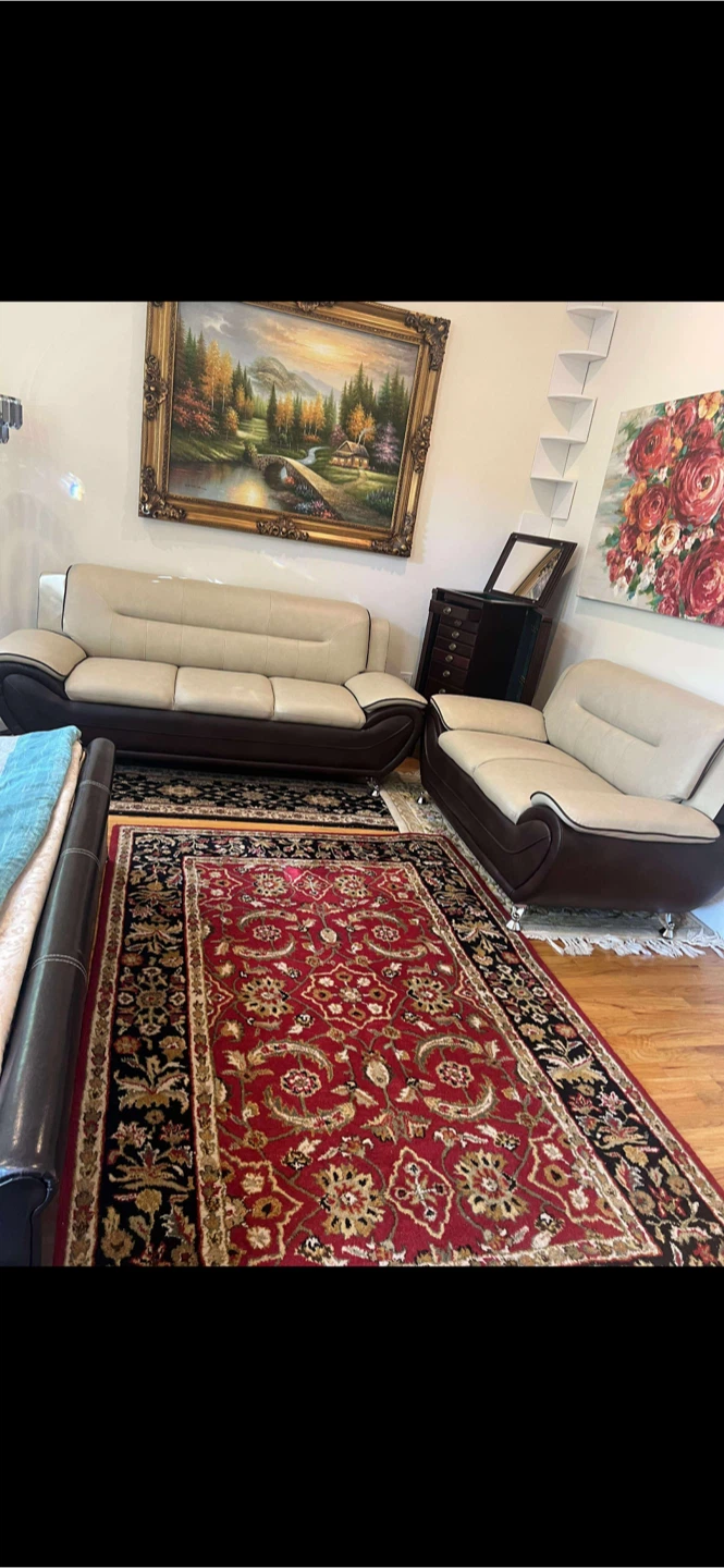 Used Rugs and Framed Art - photo 5