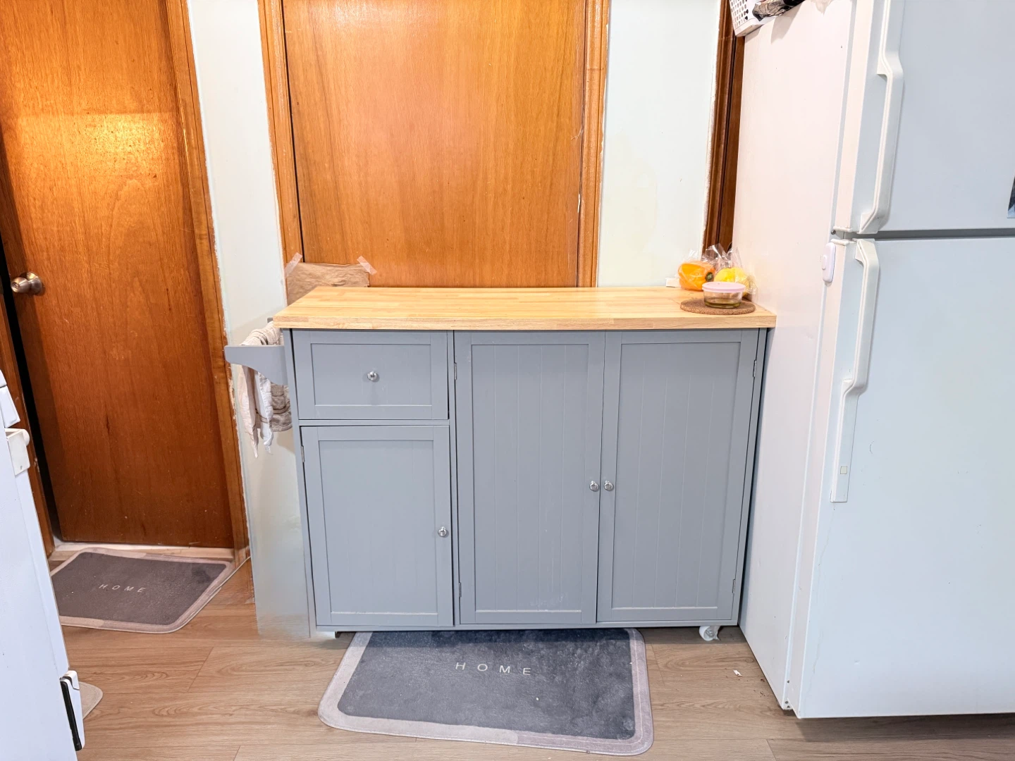 Grey Rubber Wood Top Rolling Kitchen Island