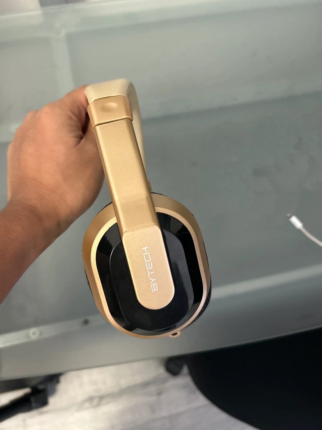 Bytech Gold & Black Headphones - photo 2