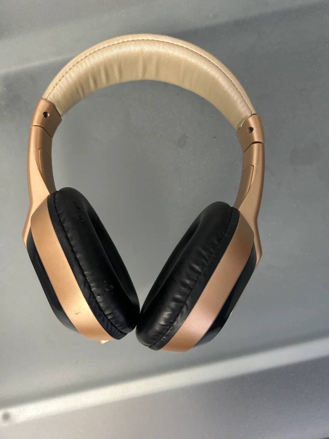 Bytech Gold & Black Headphones