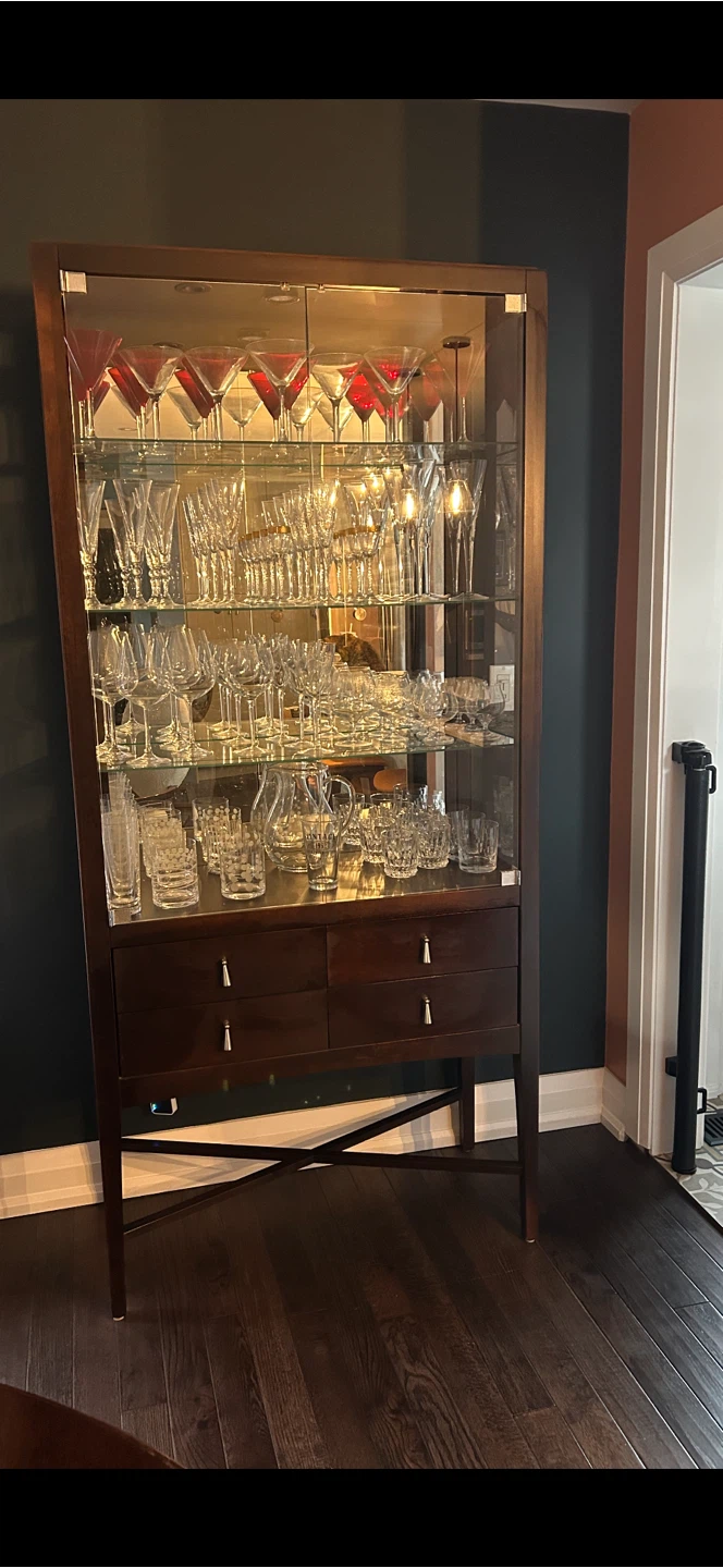 Cabinet - photo 2