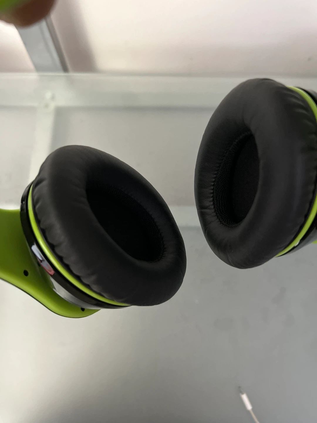 Mpow Green & Black Headphones - photo 3