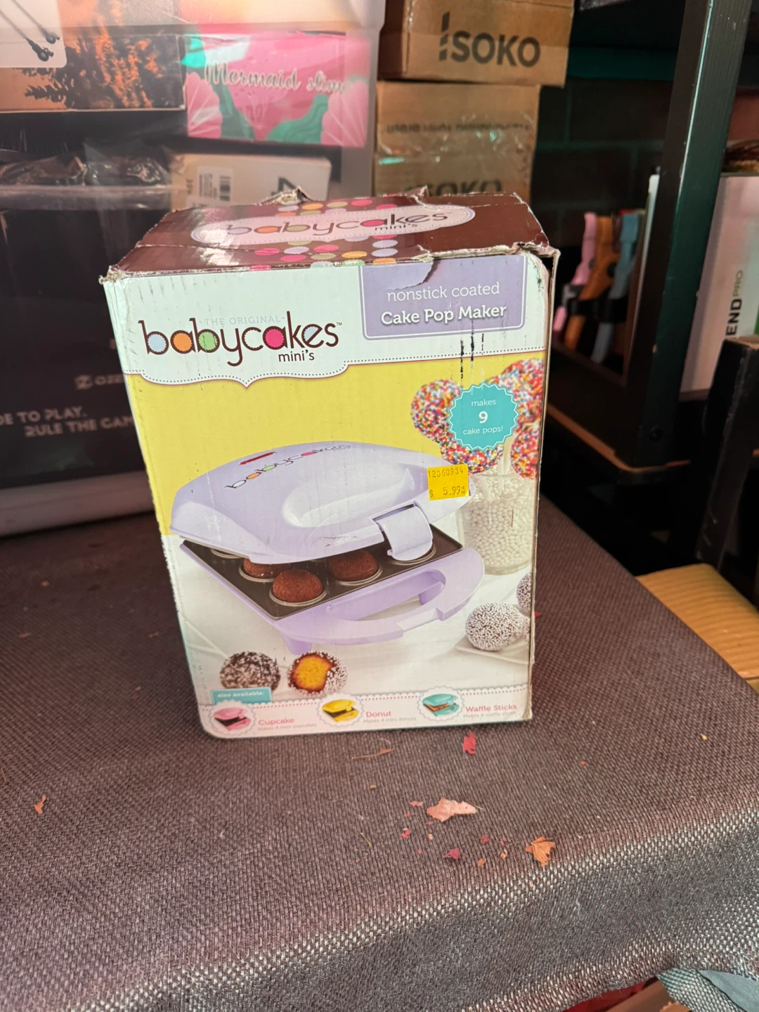 Babycakes Mini Cake Pop Maker 9-Pop - Like New!