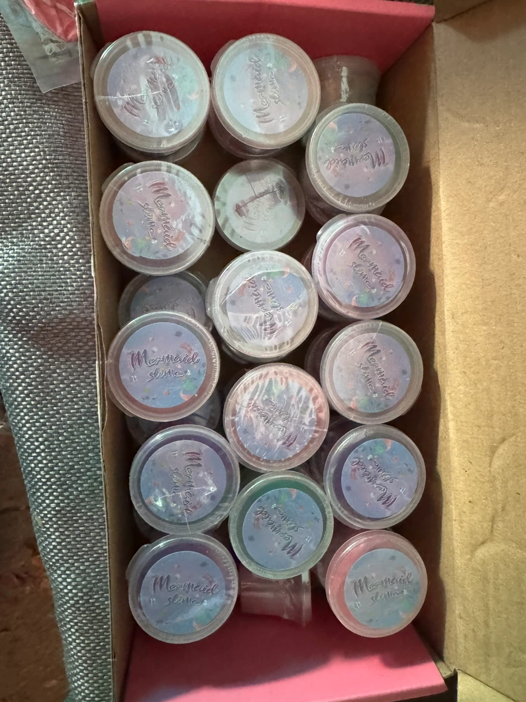 Mermaid Slime 24-Pack - Ages 3+ - photo 2
