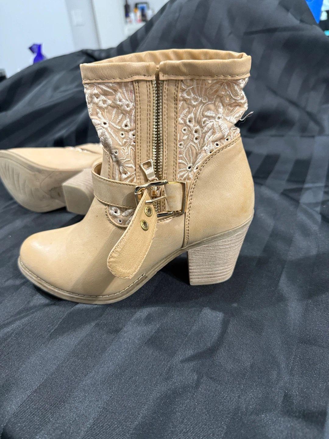 Beige Heeled Ankle Boots - photo 5