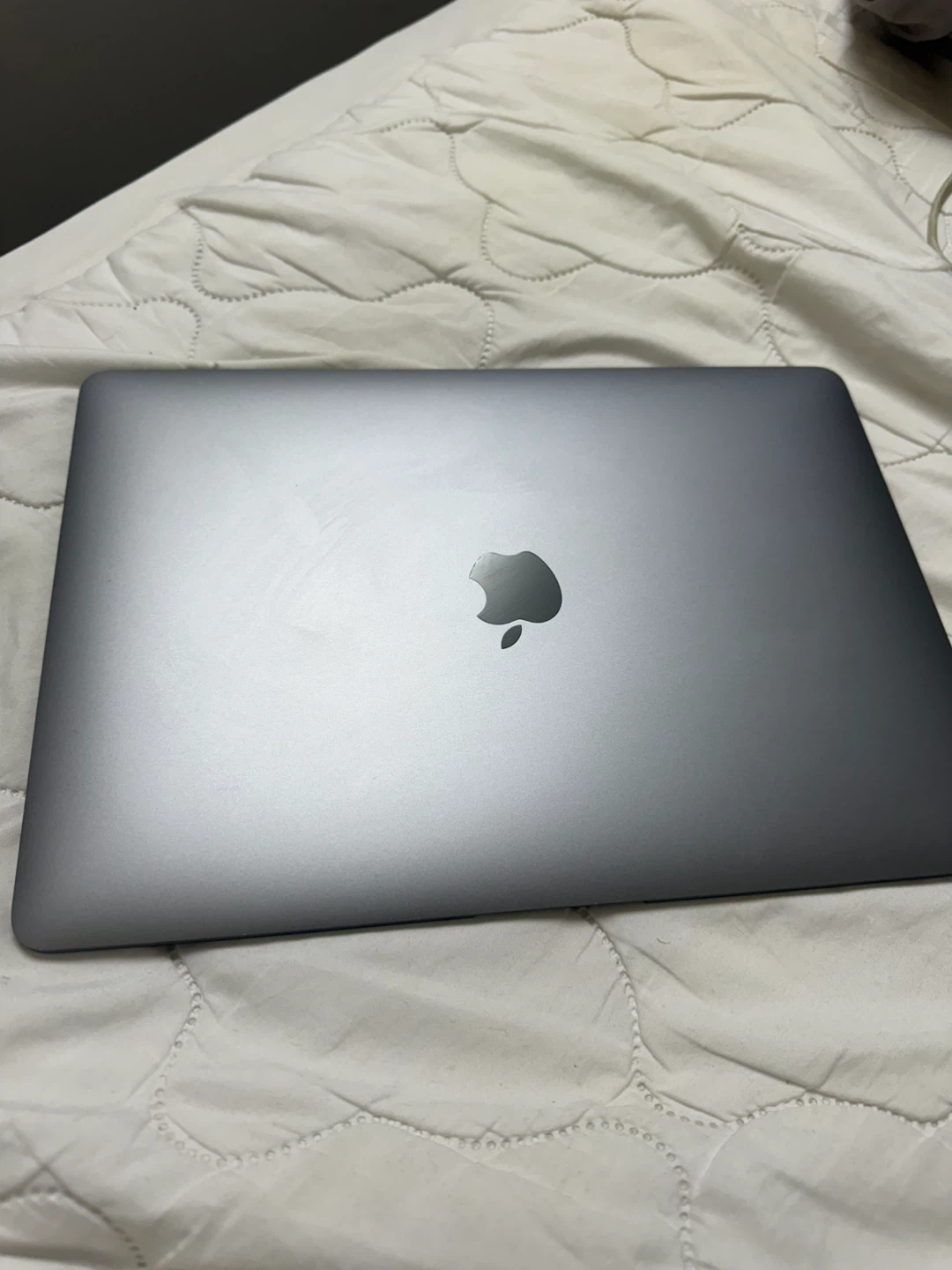 MacBook Air M1 - 8GB RAM / 256GB - Excellent Condition - photo 2