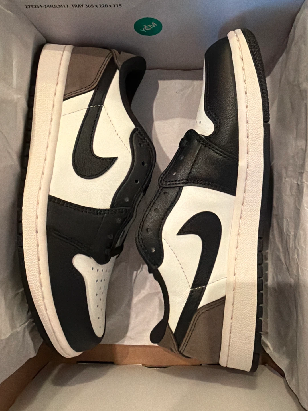 Nike Air Jordan 1 Retro Low OG Mocha, Size 8