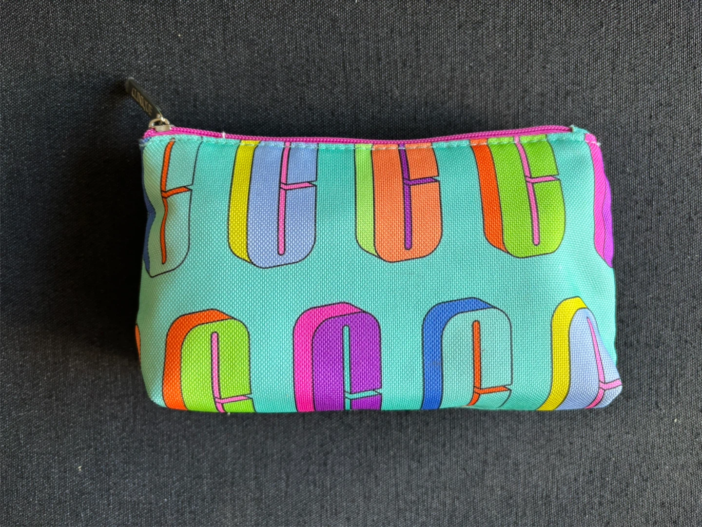 Hair Rollers with Pop Art Carrying Case - photo 4