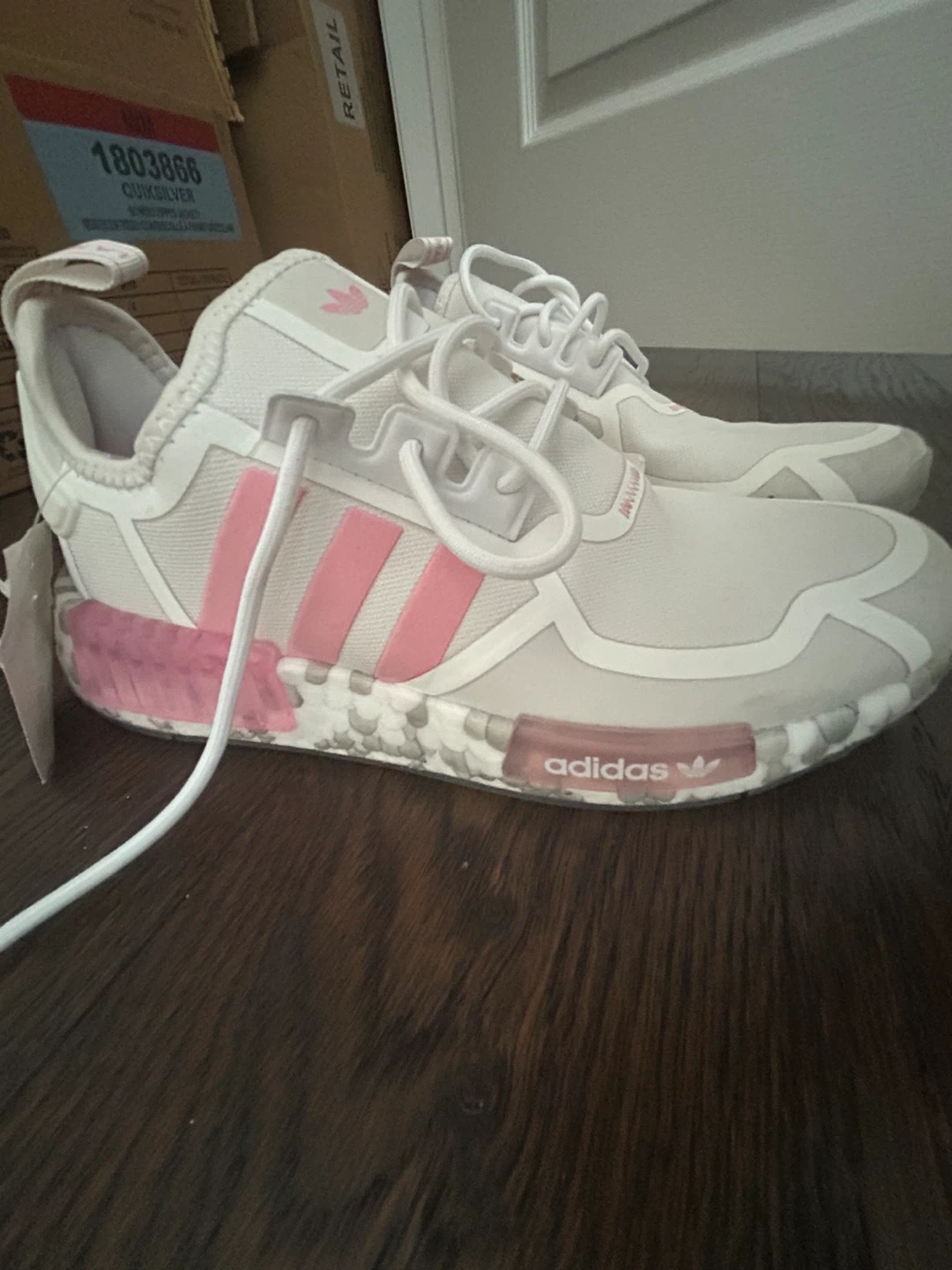 Adidas NMD_R1 shoes - White/Pink - photo 3
