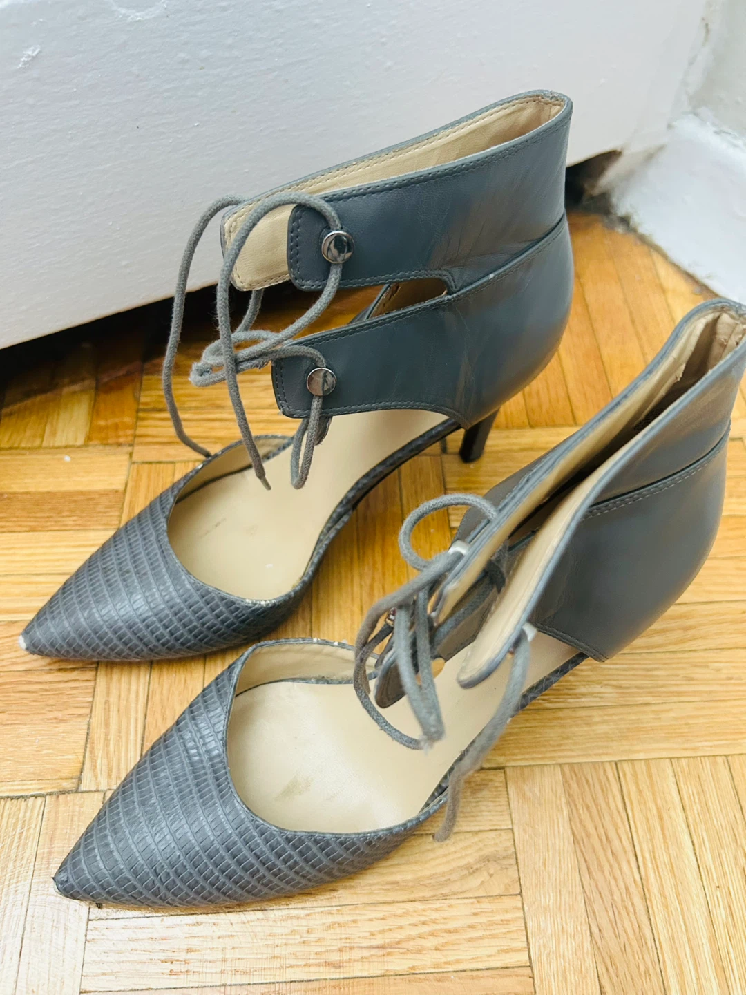 Cole Haan Gray Leather Heels, Size 7.5