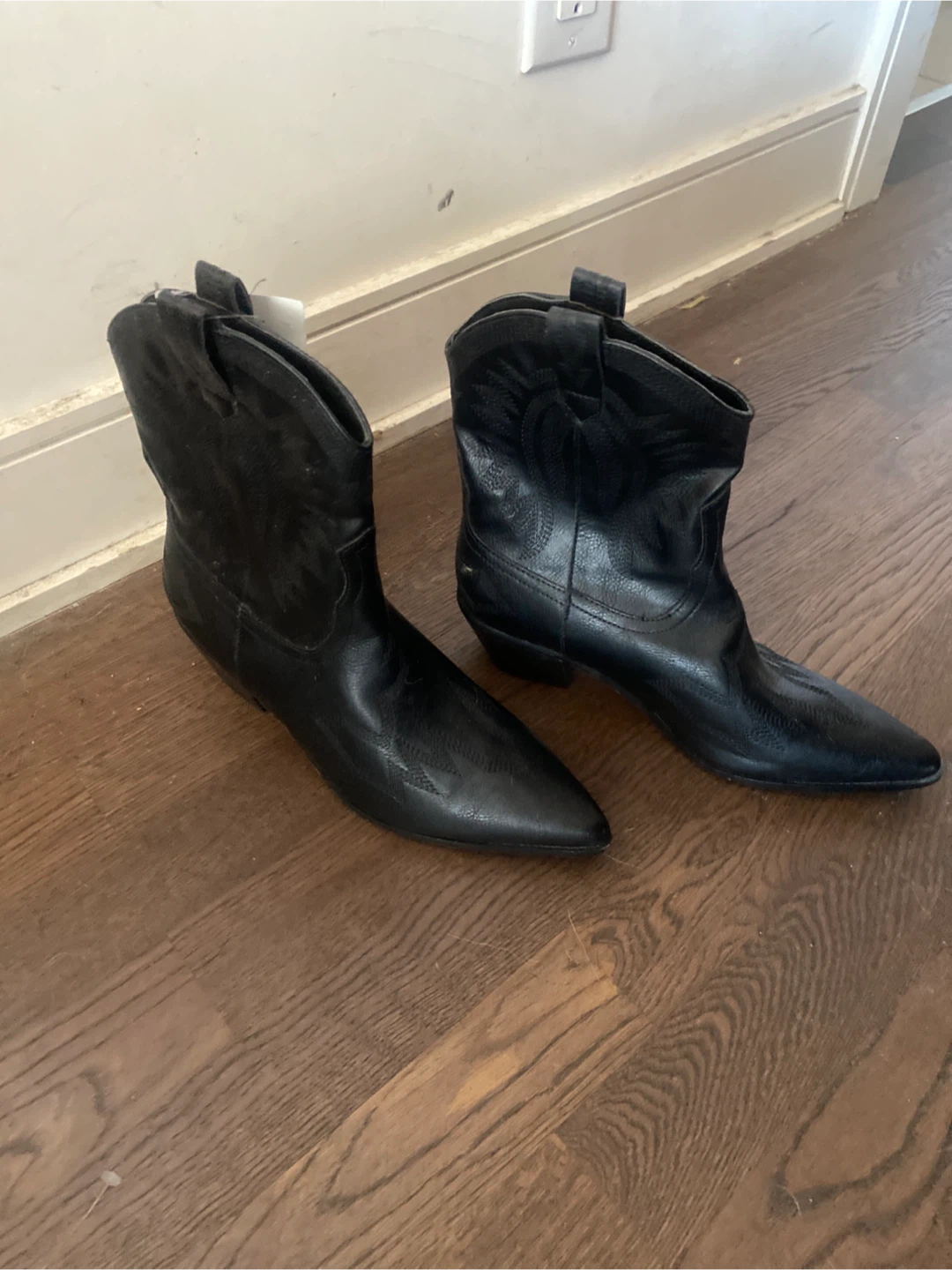 Black Cowboy Boots
