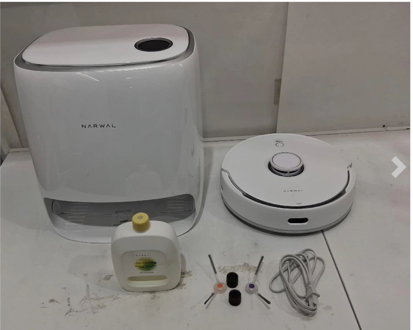 Narwal Freo 4-in-1 Robot Vacuum & Mop 8200pa