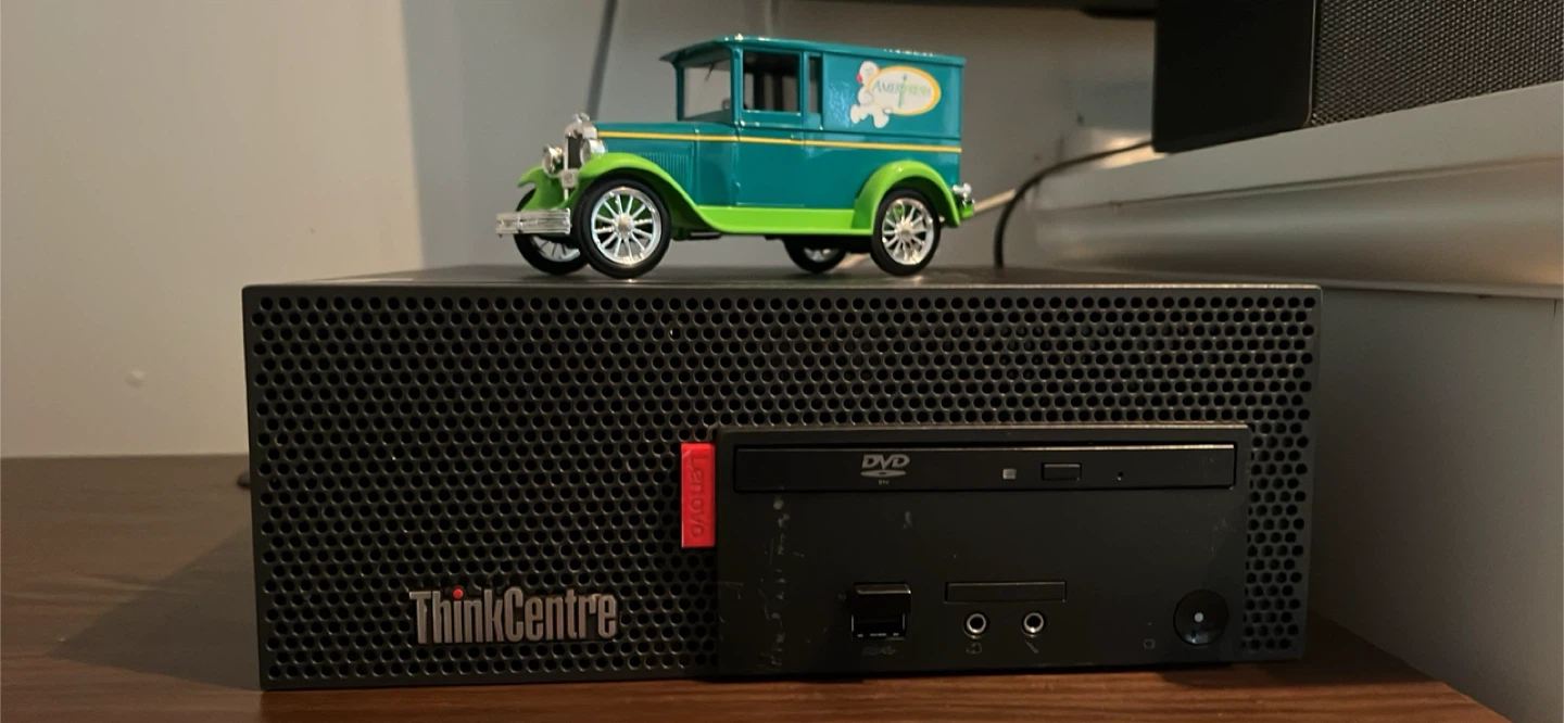 Lenovo ThinkCentre Desktop PC