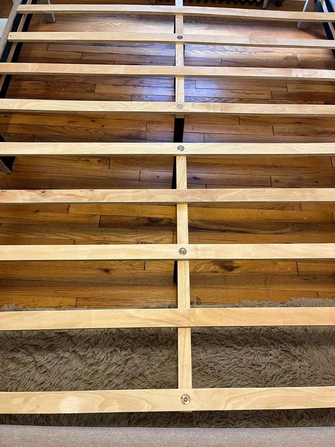 Bed Frame queen size - photo 3