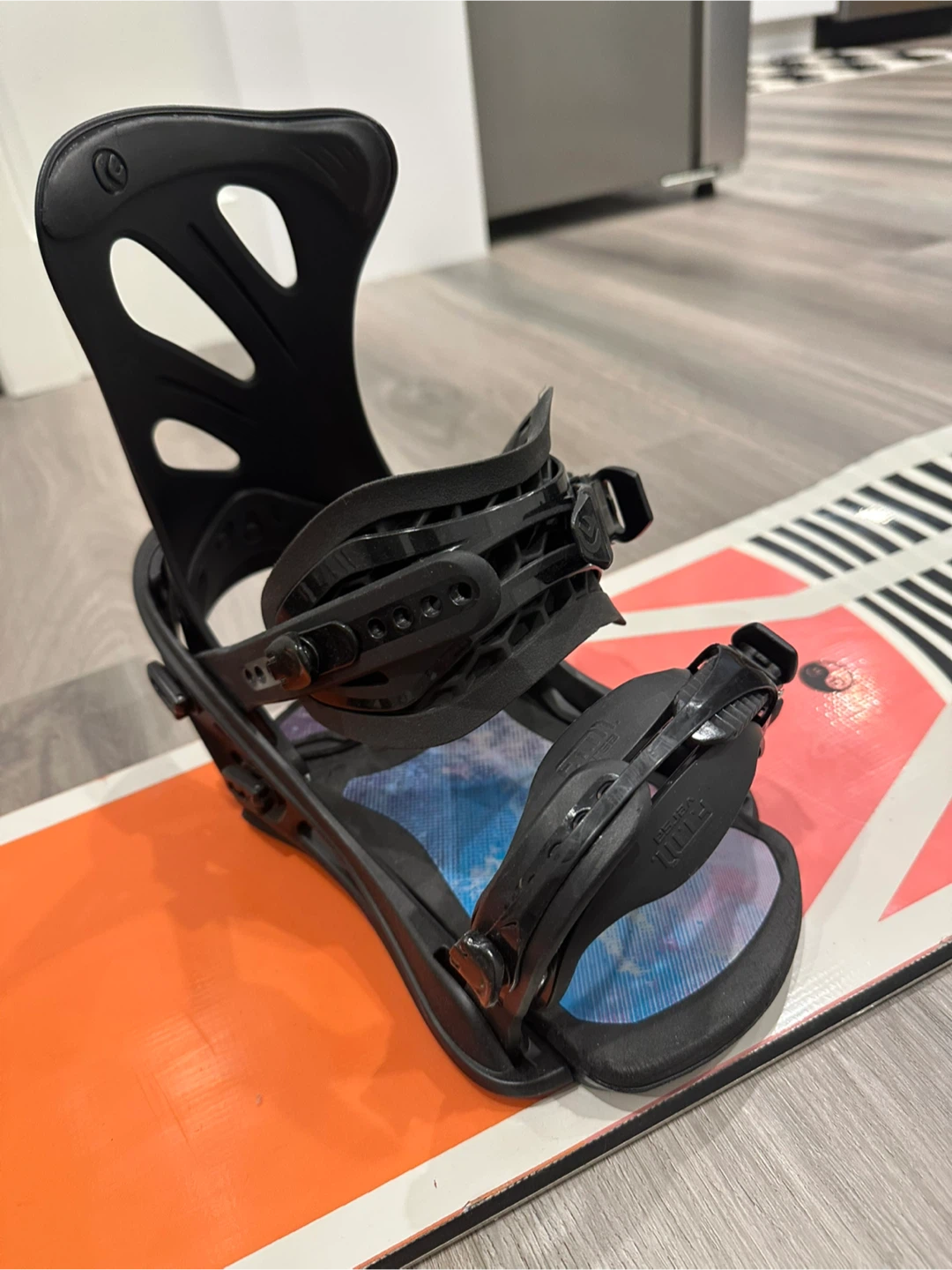 Bataleon Push Up Snowboard with Flux GS Bindings - photo 2
