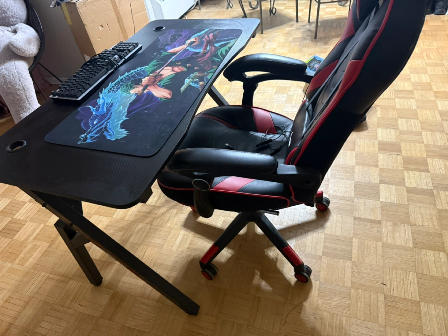 ZERANUS Gaming Chair - Red & Black and gaming table - photo 4