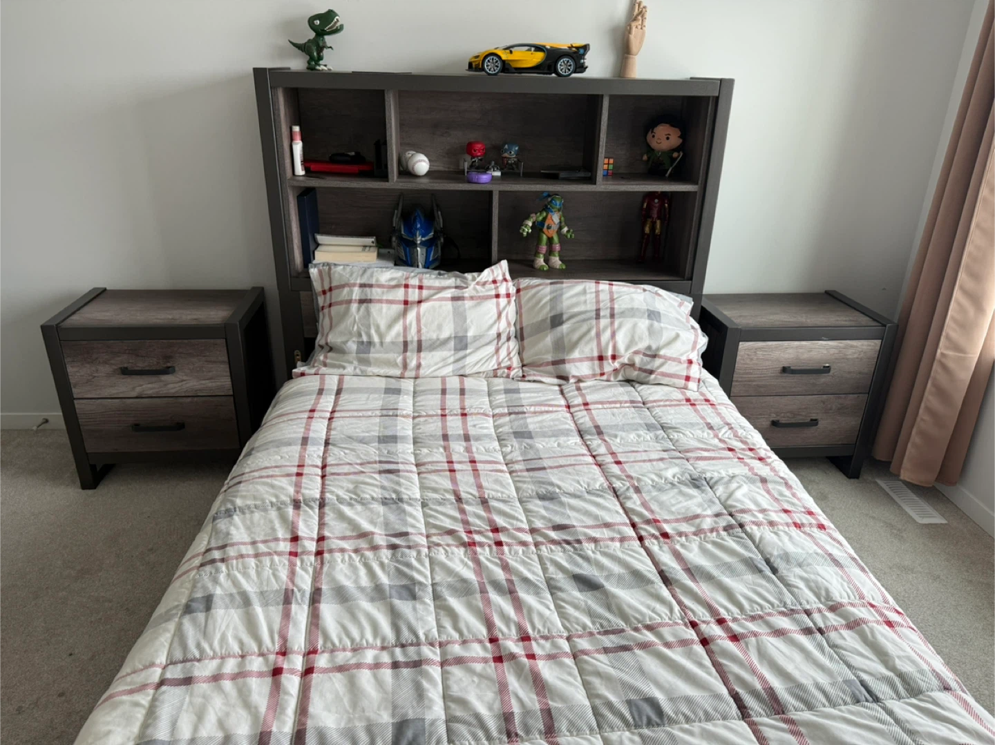 Bedroom Set with Headboard and Nightstands