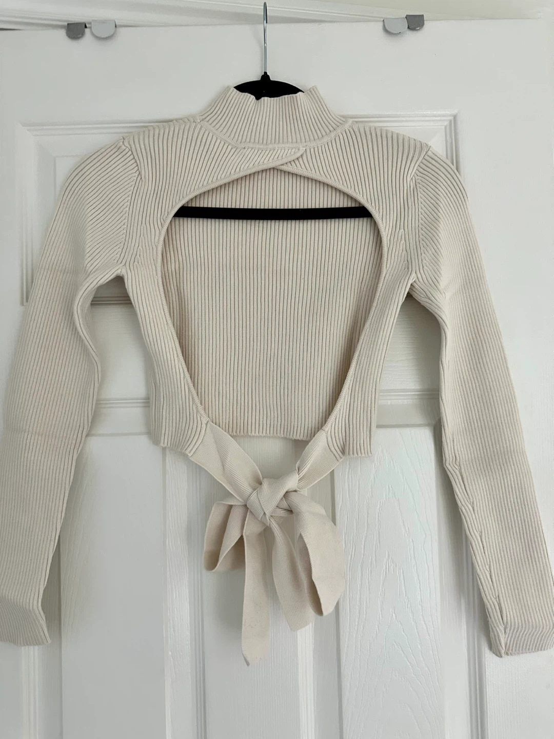 Open-Back Sweater - photo 3