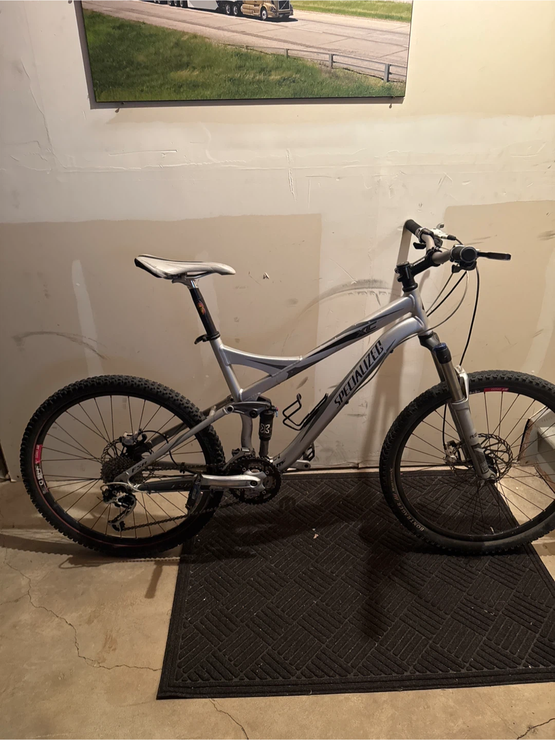 Specialized Mountain Bike - photo 3