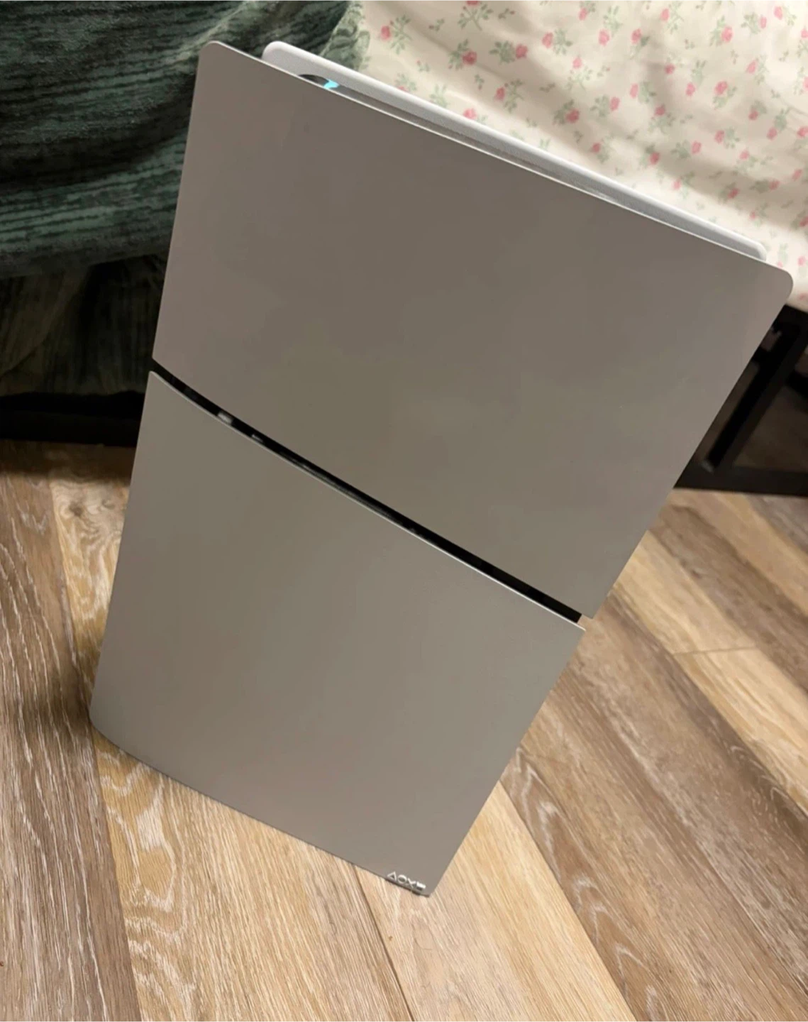 PlayStation 5 Digital Edition - Like New! - photo 2