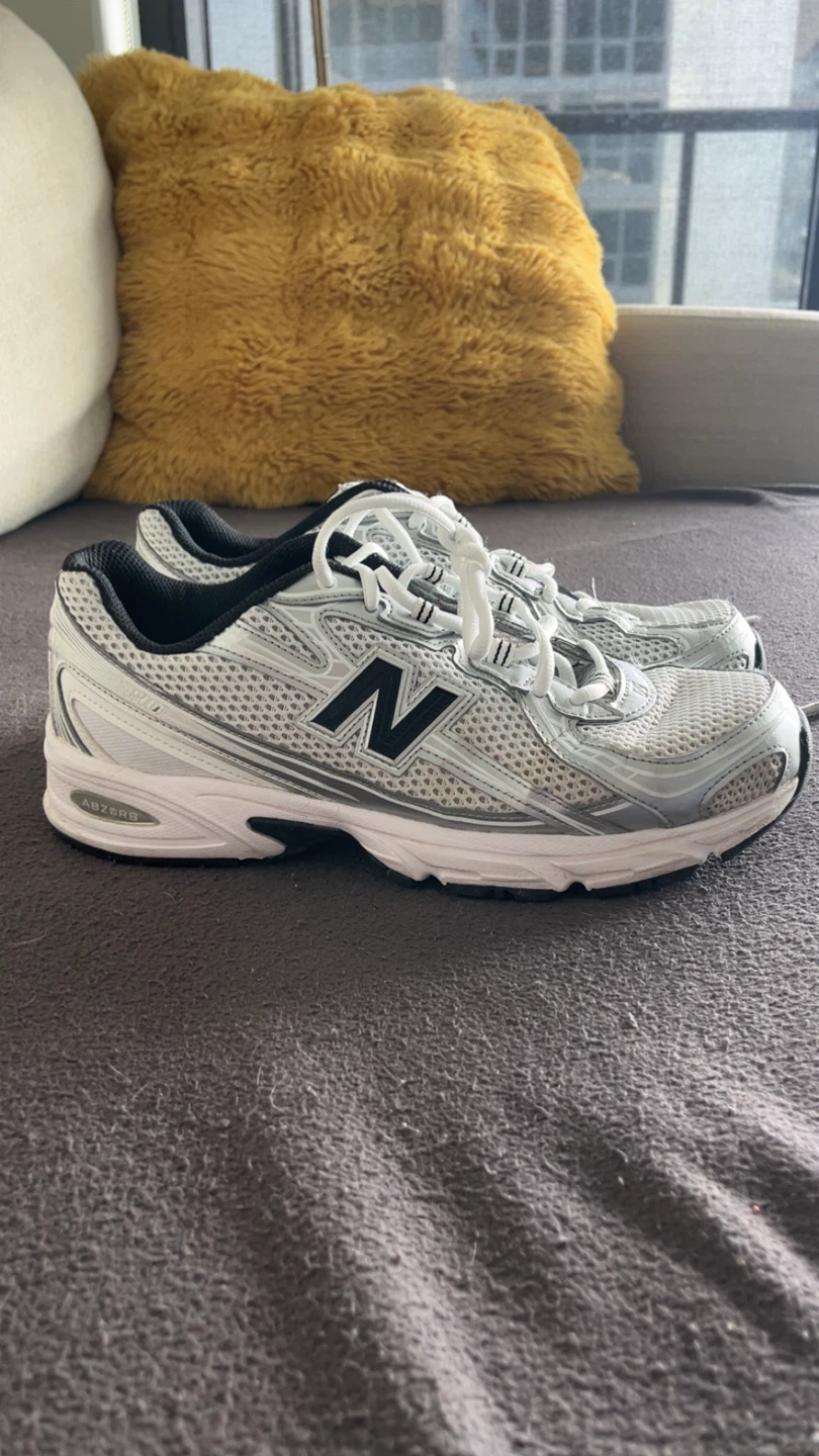 New Balance U740MW2 White/Silver Shoes US 9