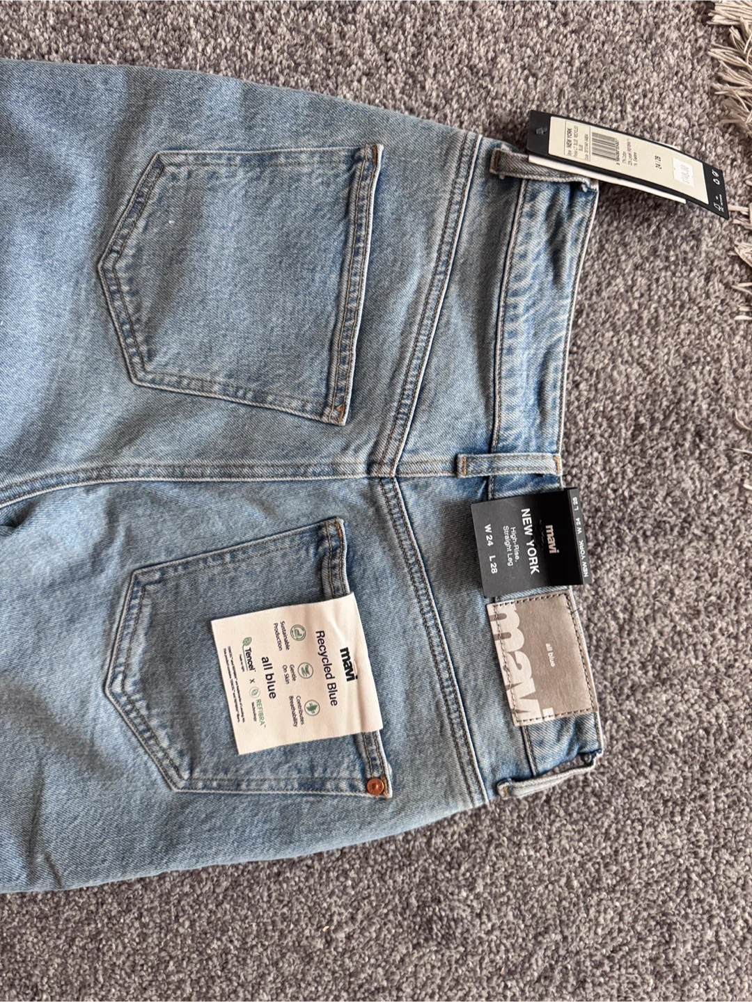 Brand New Mavi high rise straight jeans - photo 3