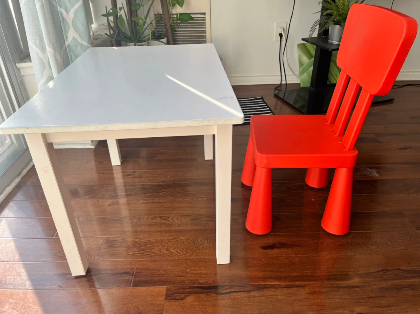 IKEA Children's study Table & Chair Set - photo 2