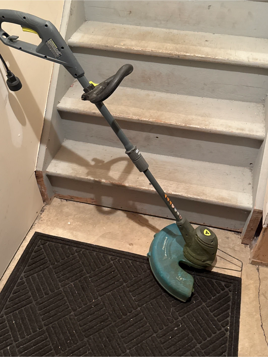 Yardworks Electric Grass Trimmer