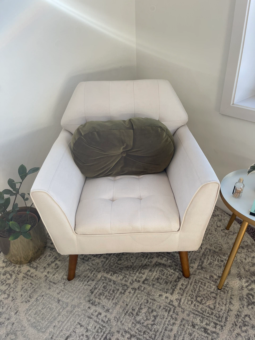 White Accent Chair with brown legs