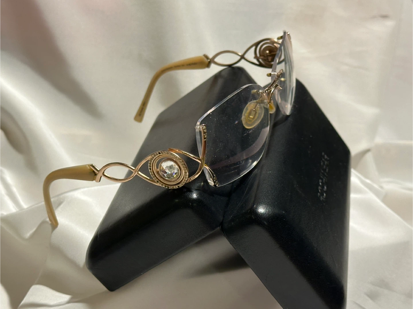 Stunning rimless eyeglasses - photo 5