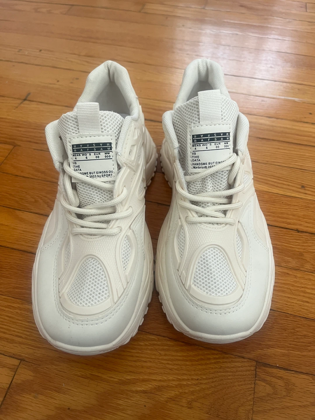 White OVIVSW Men's Sneakers
