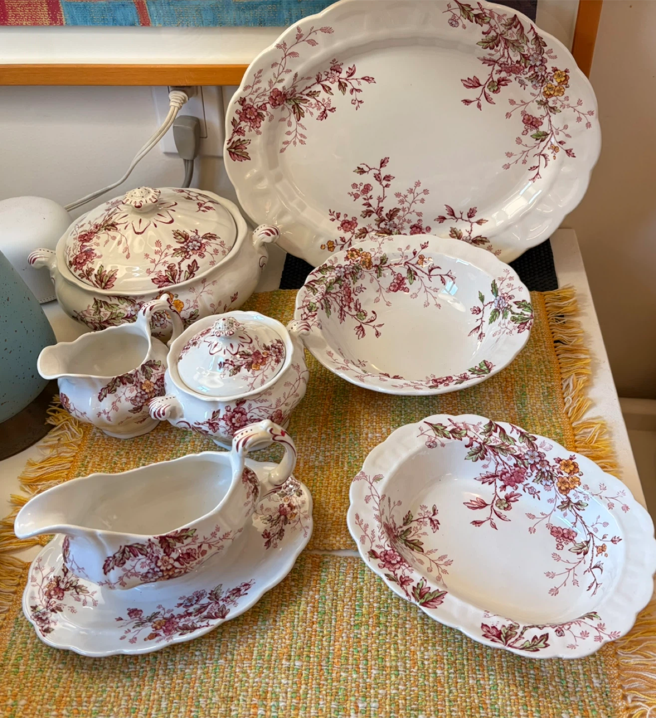 Vintage Royal Winton Floral China Set - photo 4