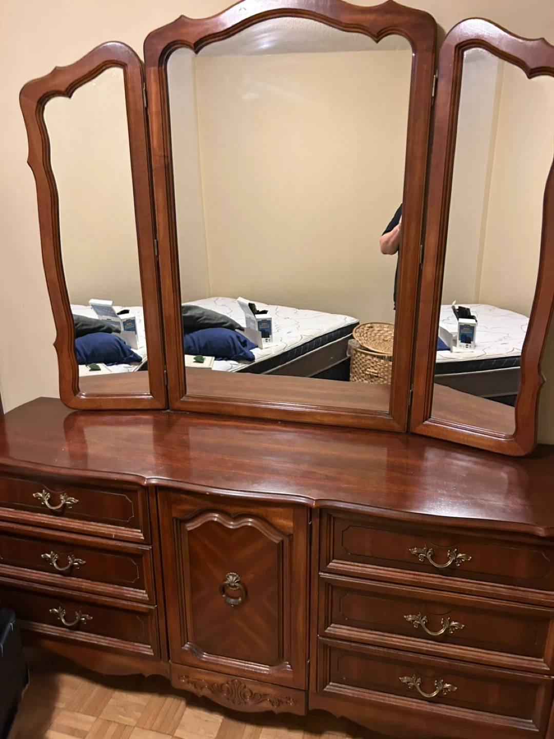 Mahogany Vintage Wood Dresser with Mirror