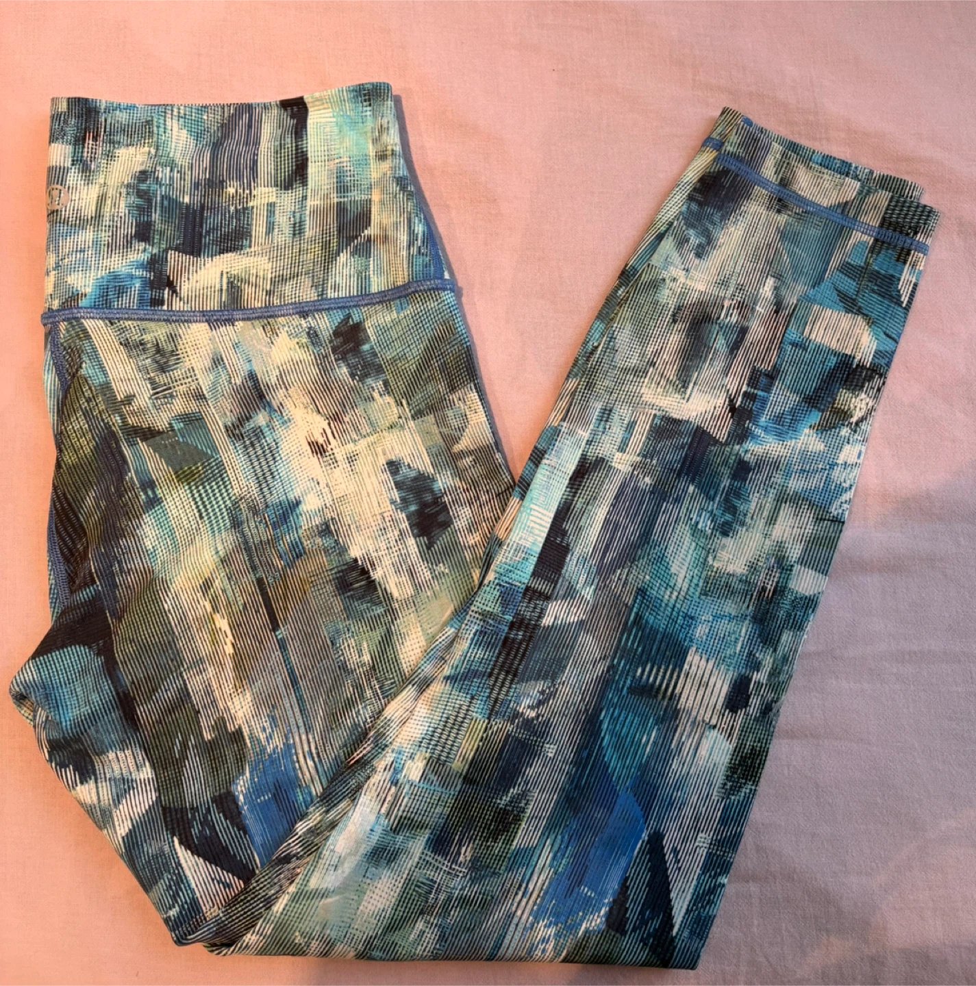 Lululemon Wunder Under Hi-Rise 7/8 Tight, Size 8