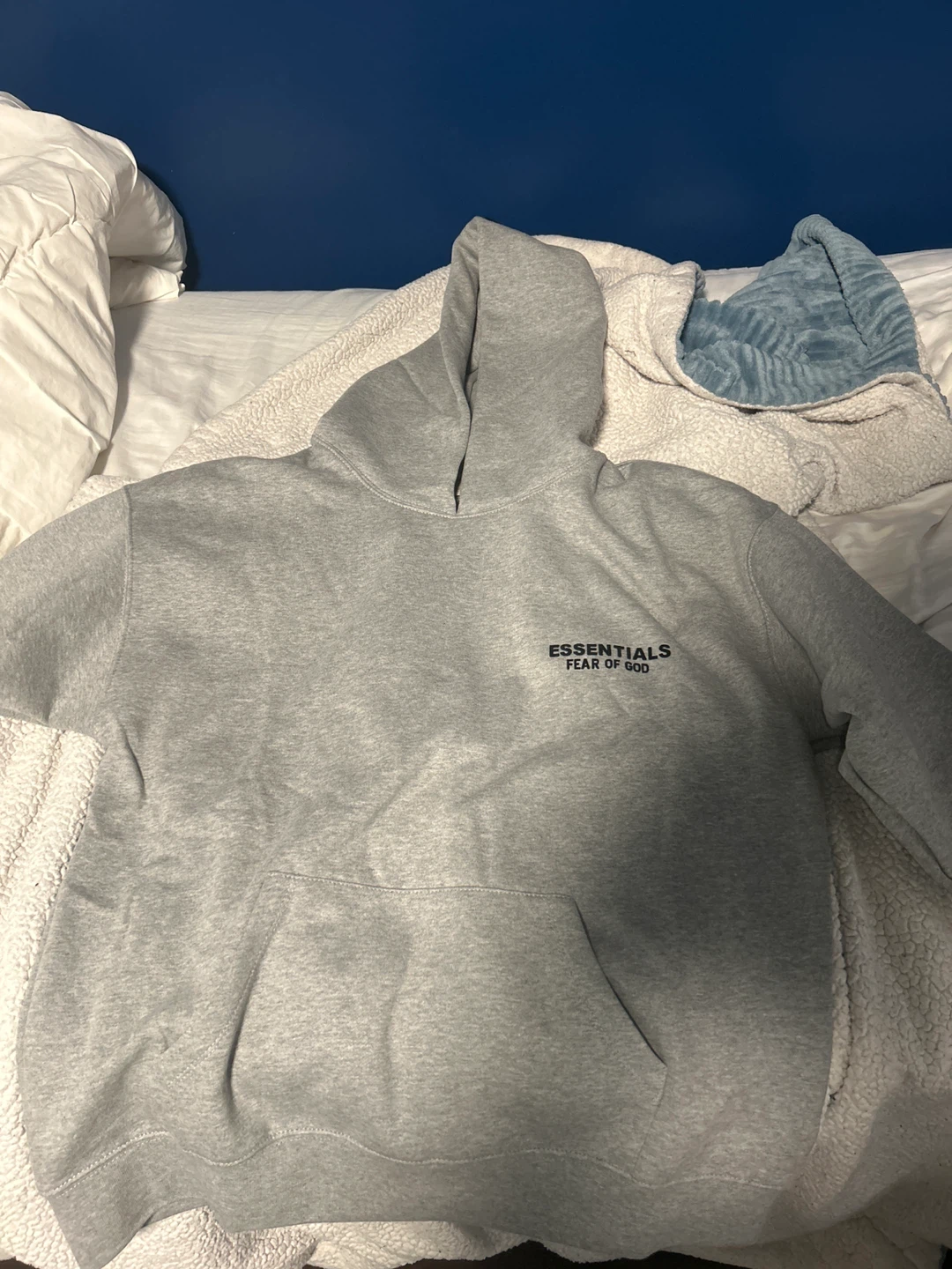 Essentials Fear of God Hoodie - Size M