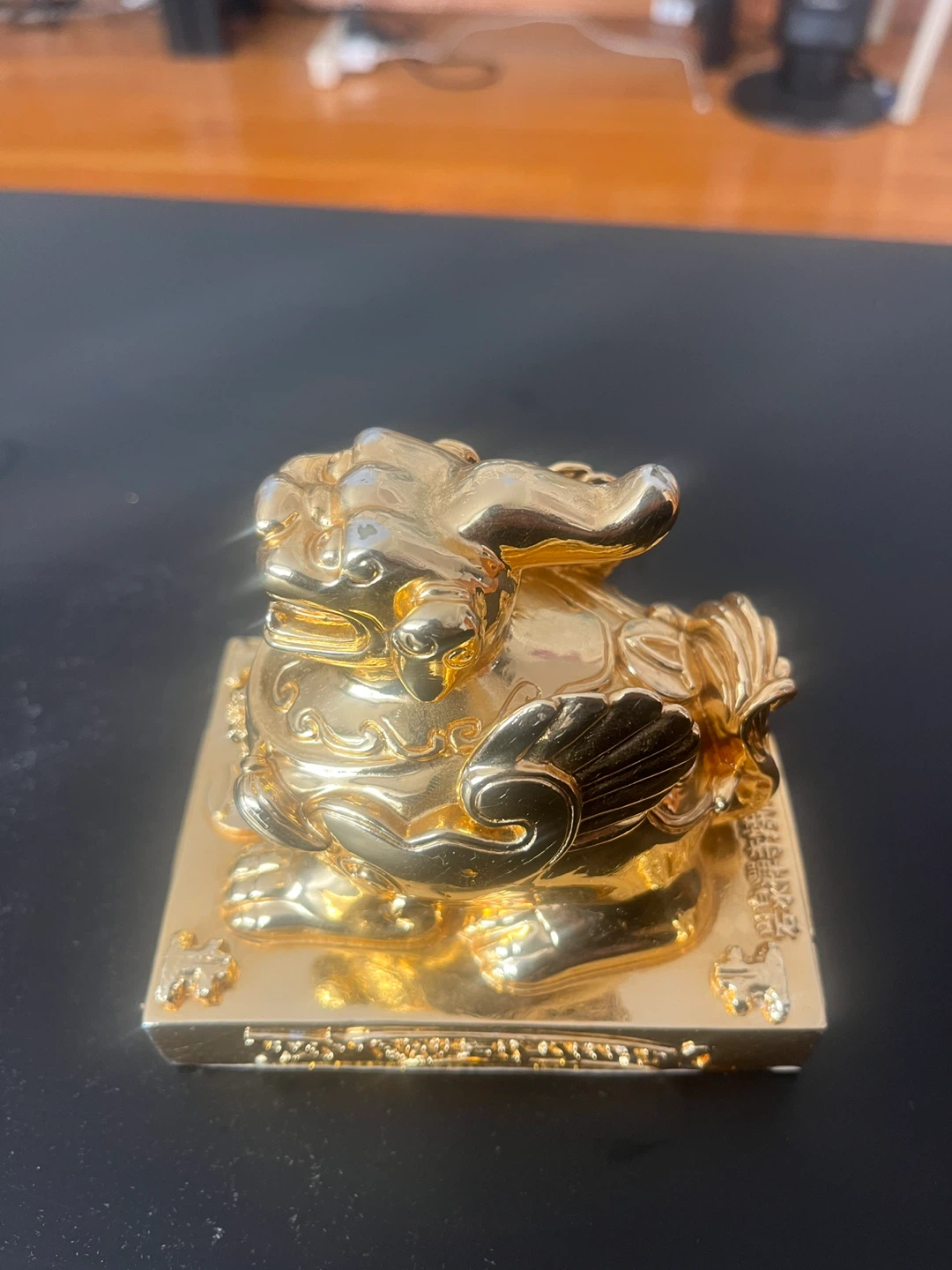 Golden Pixiu Statue - photo 2