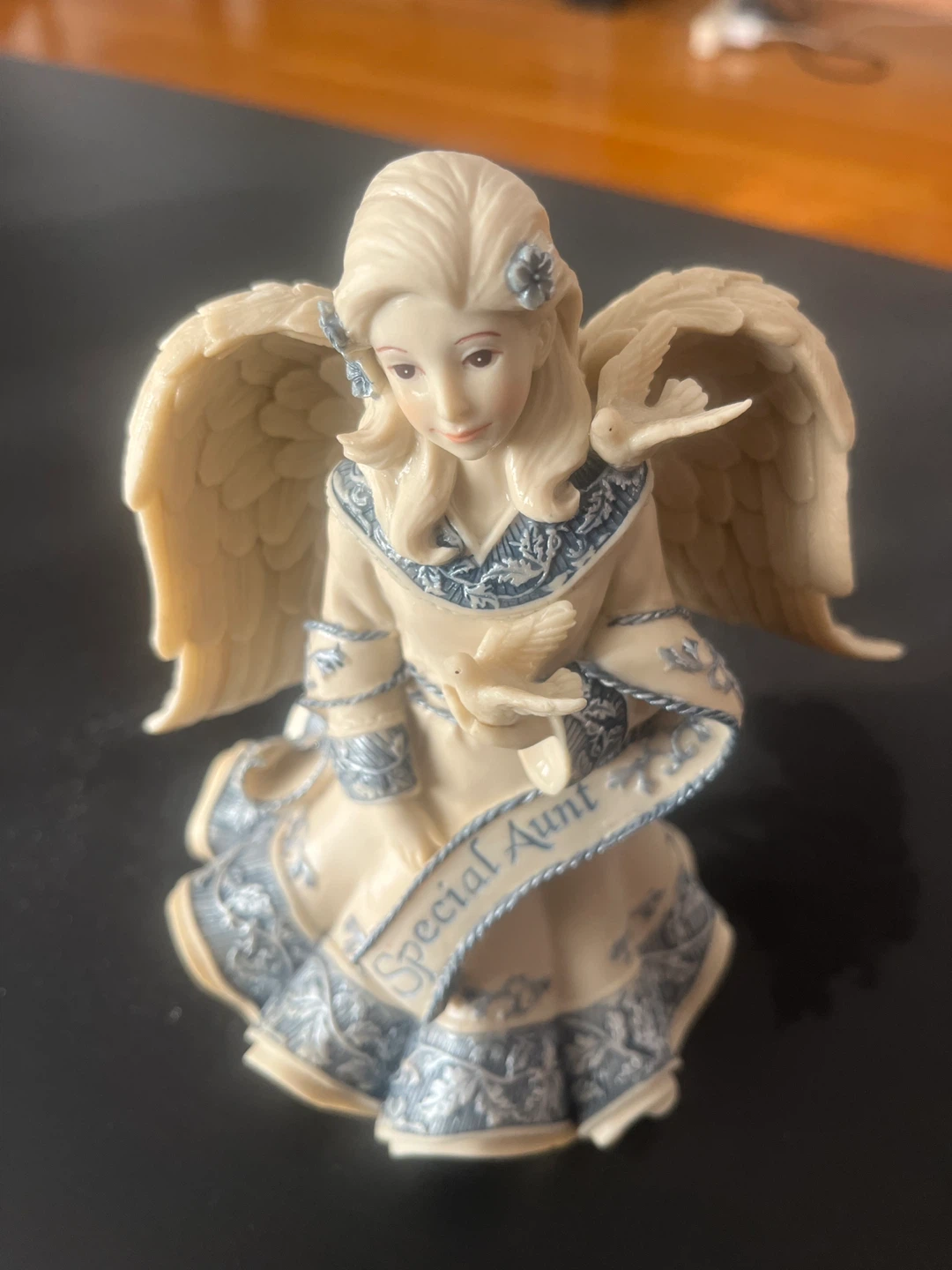 Enesco 'Special Aunt' Angel Figurine